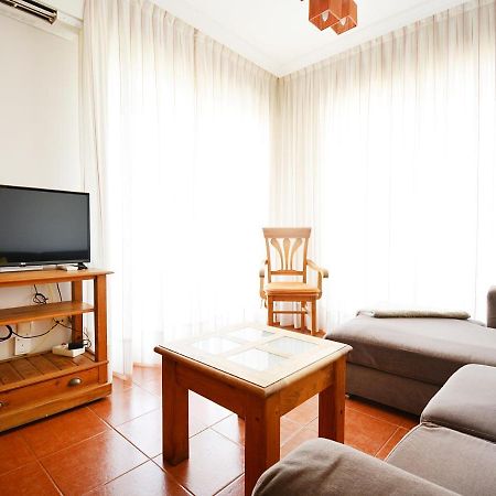 Galihost - Apartamento Con Piscina En El Centro De Sanxenxo Exteriér fotografie