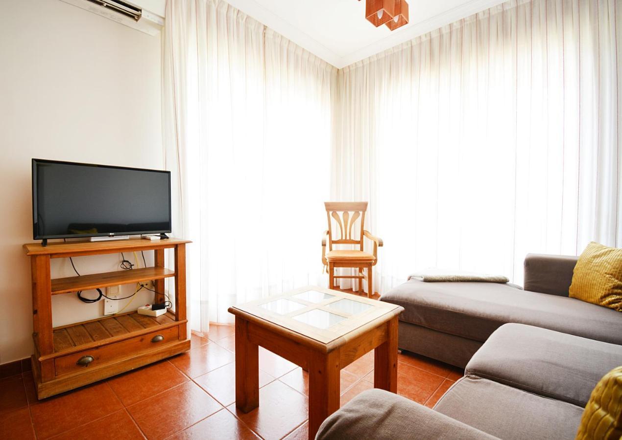 Galihost - Apartamento Con Piscina En El Centro De Sanxenxo Exteriér fotografie